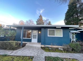 10042 SW Garrett St #1, Portland, OR 97223