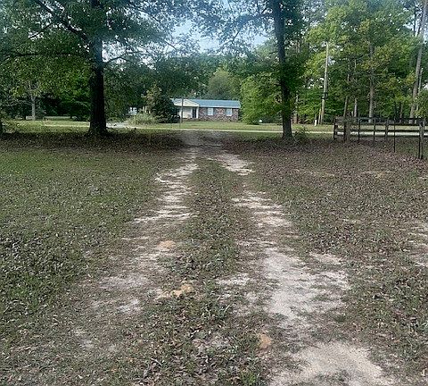 3rd image of 9742 S Sparta Davisboro Rd