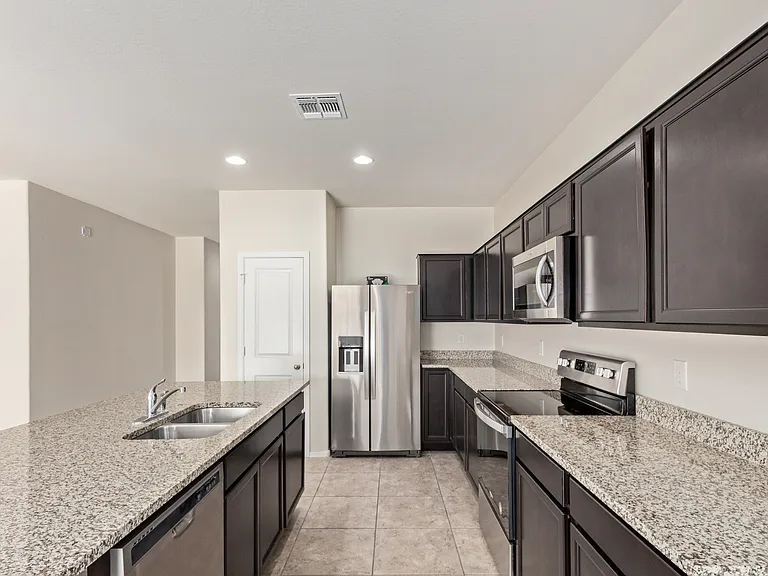 3575 N Montoya Ln — Photo 7