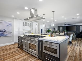 5670 N Riley St, Las Vegas, NV 89149