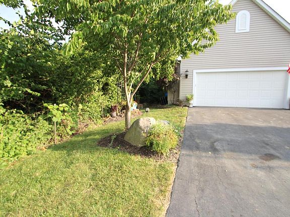 5th image of 1453 Hemetite Dr
