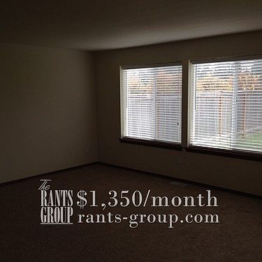 2nd image of 1048 Smith St SE