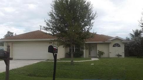 4th image of 1848 SE Mandrake Cir