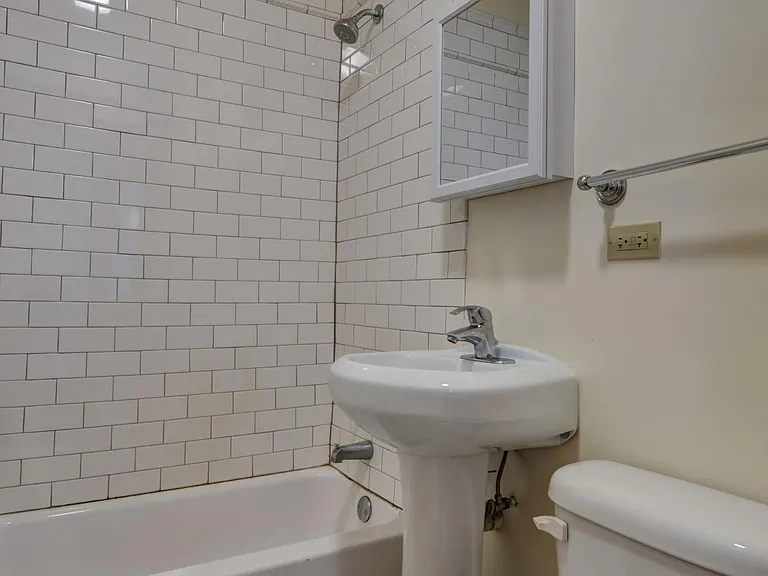 3722 N Fremont St #3 — Photo 15