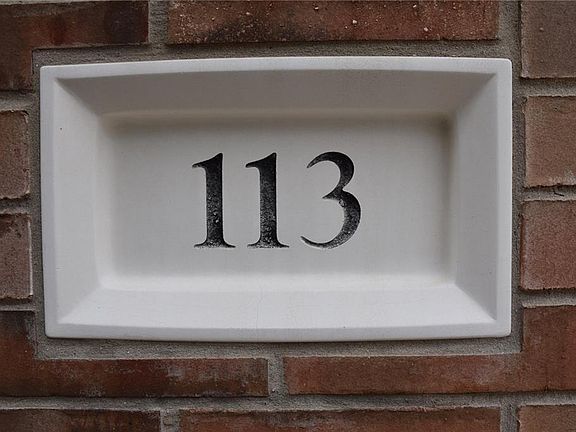 5th image of 113 Meadow Park Dr