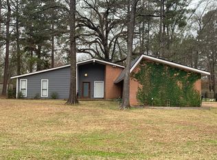 10604 Deer Path Rd, Shreveport, LA 71115