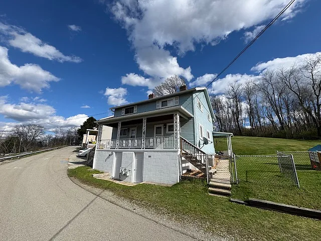 199 Luxor School Rd — Photo 3