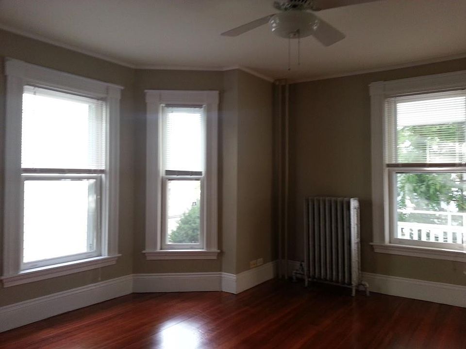 2nd image of 23 Tewksbury St #2