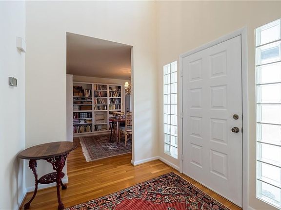 5th image of 205 59th St