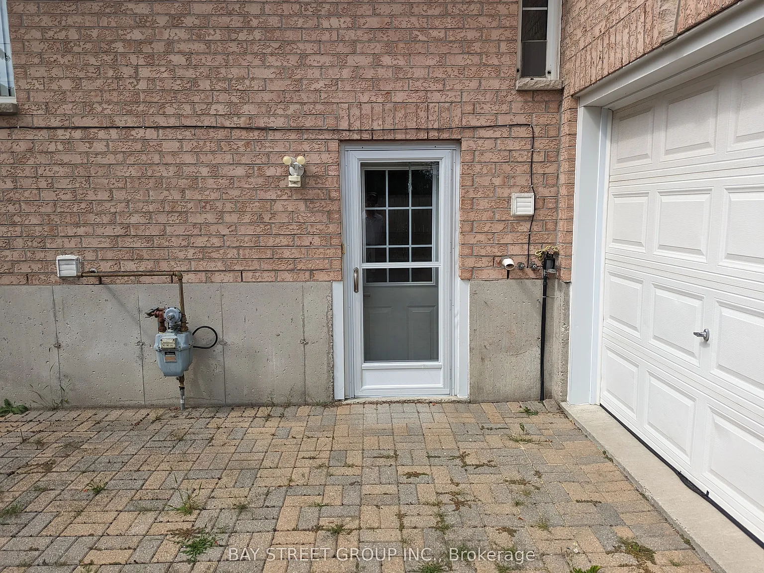 2 bed, $1,699 — Photo 2