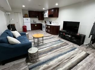 1015 N Pelham St, Alexandria, VA 22304