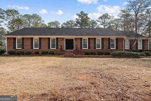 1st image of 238 Elliott Rd