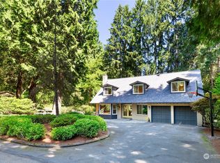 13840 NE 44th Pl, Bellevue, WA 98005