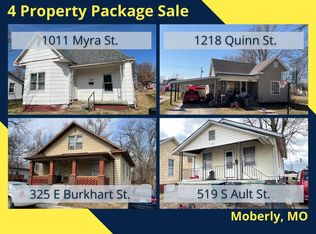 325 E Burkhart St, Moberly, MO 65270