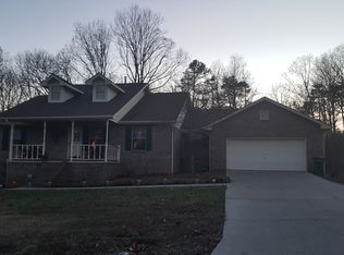 3380 Shaw Ferry Ln, Lenoir City, TN 37772