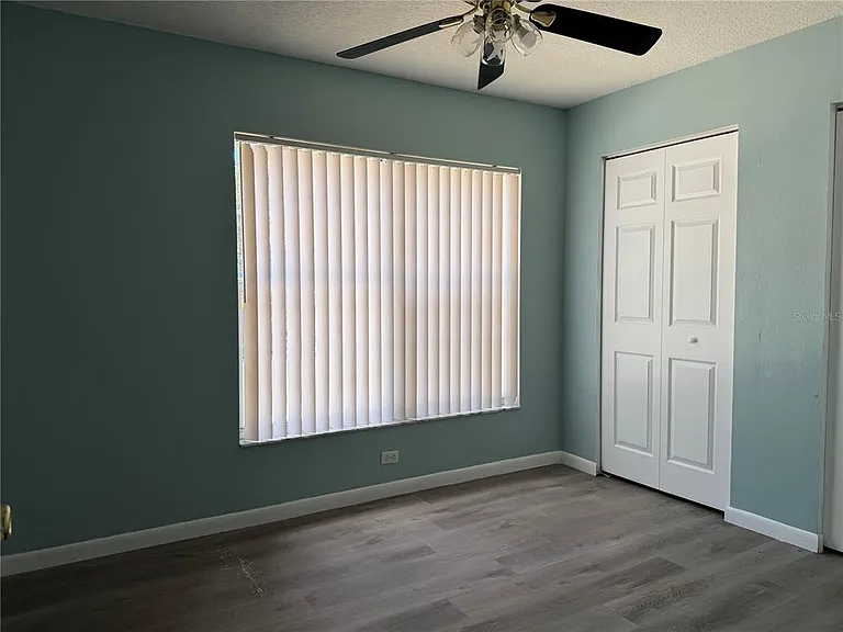 2427 Camden Oaks Pl — Photo 15