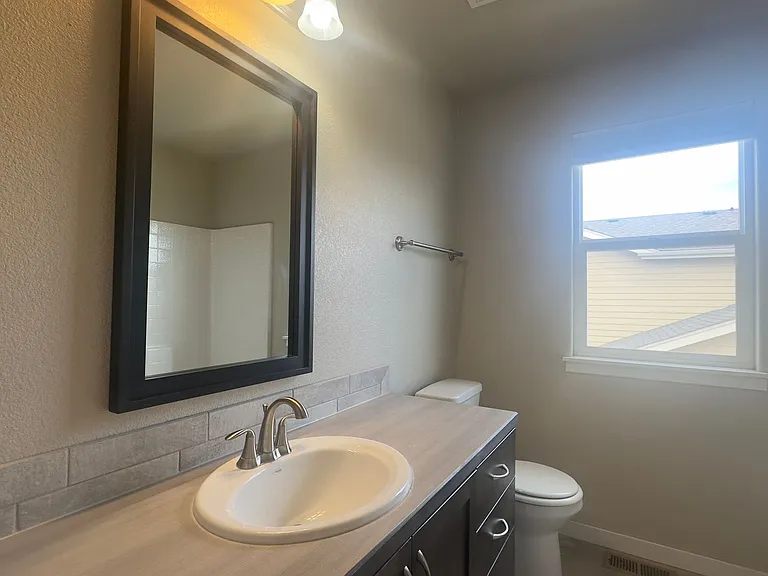 4336 Carlyle Ln — Photo 15