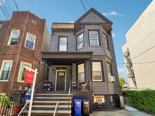137 Manhattan Avenue image 1 of 41