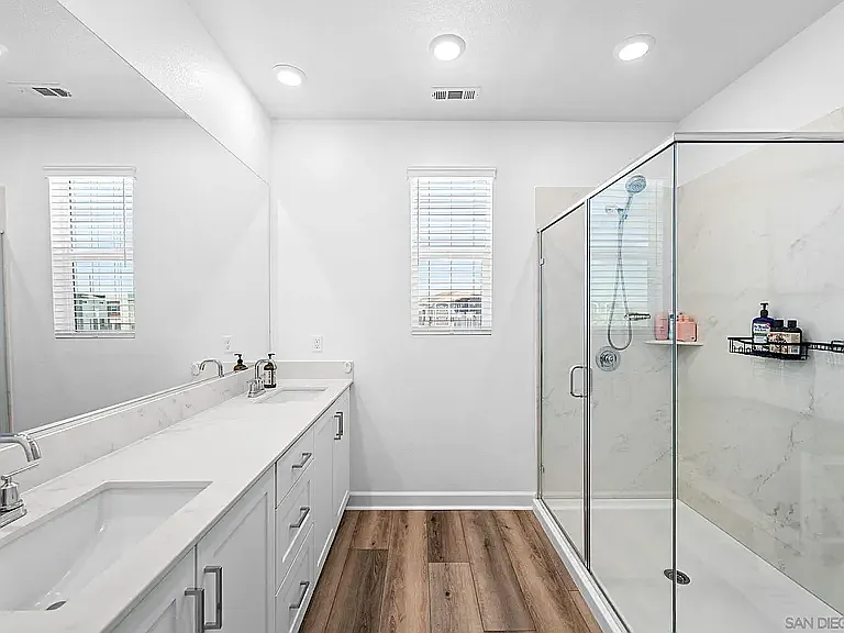 792 Vada St #1 — Photo 9