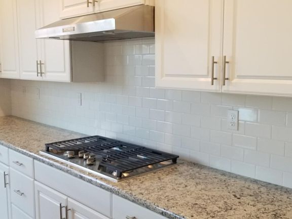 5th image of 1561 Osborn Dr