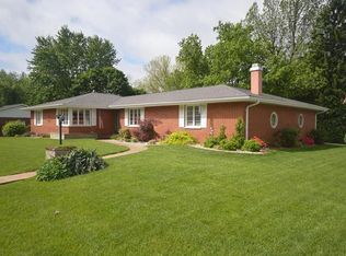 17 Richard St, Waterloo, IL 62298