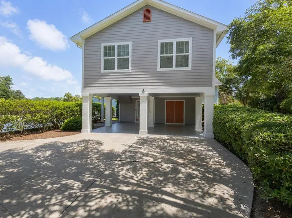 816 11th Ave. N, Surfside Beach, SC 29575