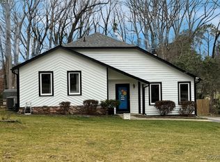 4832 Fordham Rd, North Chesterfield, VA 23236