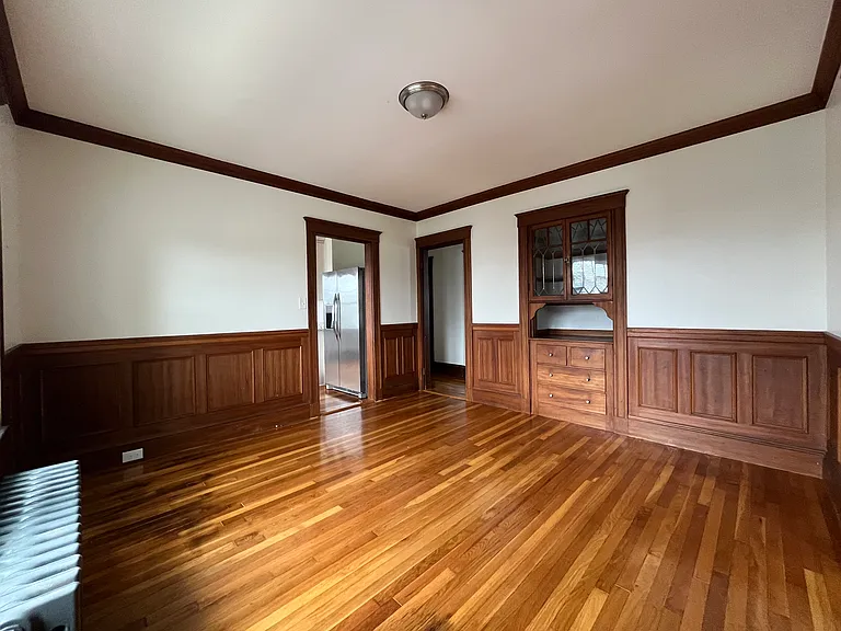 32 Boutwell St #2R — Photo 8