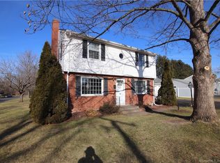 442 Forest St, East Hartford, CT 06118