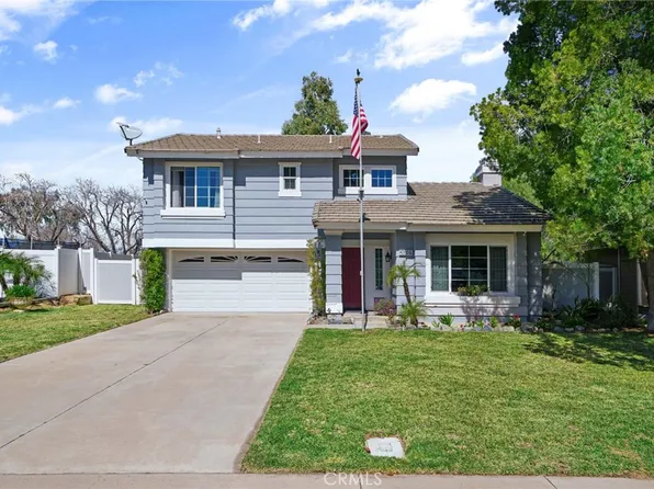 26691 Kicking Horse Dr, Corona, CA 92883