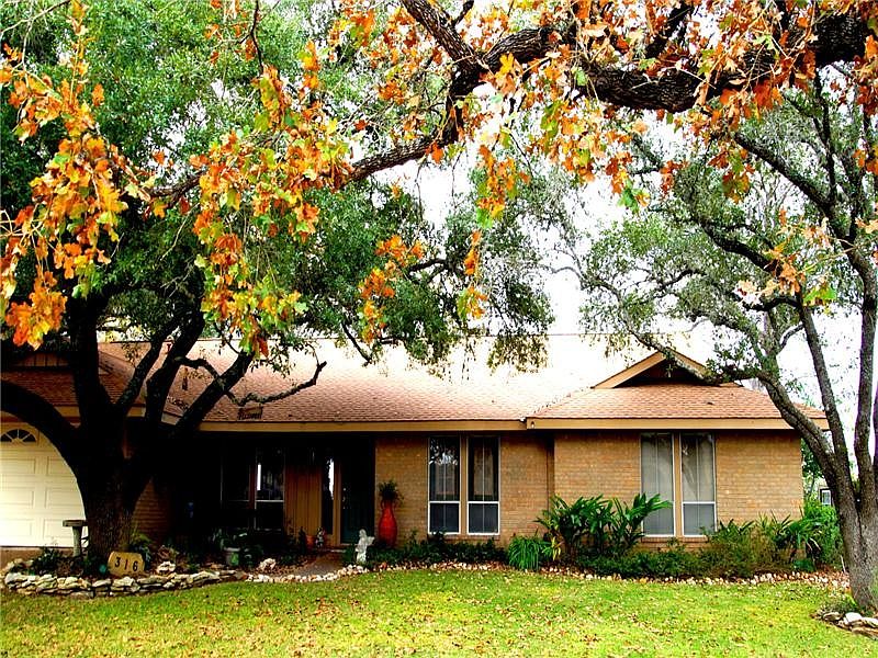 1st image of 316 Rolling Hill Dr