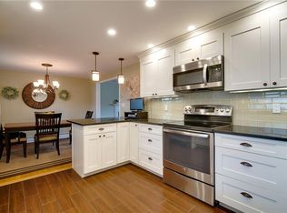 76 Crestwood Trl, East Hartford, CT 06118