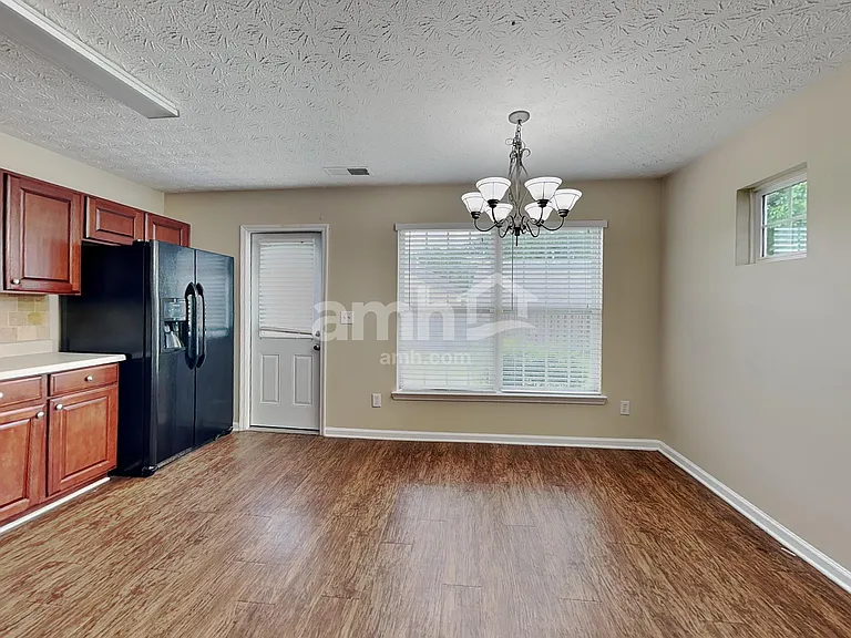 125 Cobbler Cove Dr — Photo 4