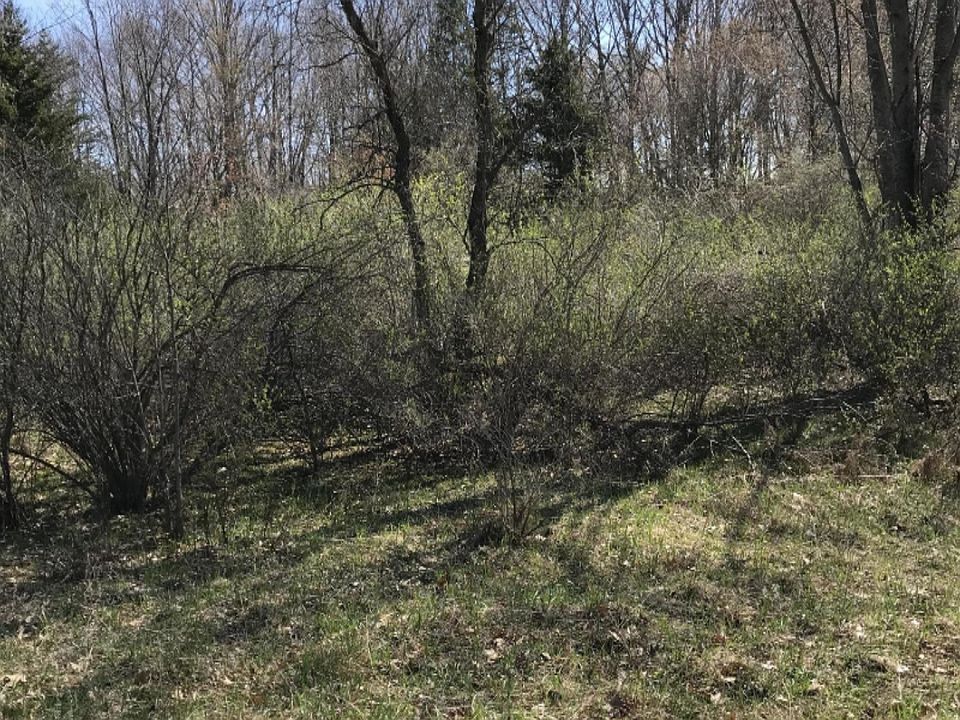 2nd image of 4195 Indian Lakes Rd NE