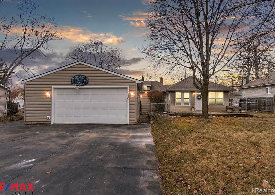 1st image of 3920 Lawley Ave