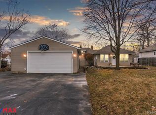3920 Lawley Ave, Waterford, MI