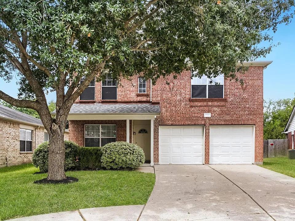 10506 Sugar Trace Dr
