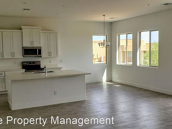 3rd image of 35027 N 140th Way