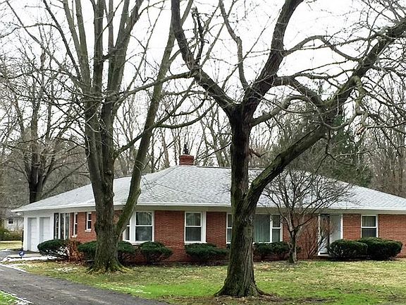 2nd image of 6009 N Ewing St