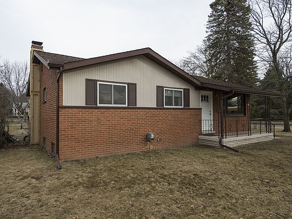 Built in 1957, the ranch house rests in the desirable Chestnut Hill Elementary, Northeast Middle, and Midland High School district.  Walking distance from Plymouth park, Hillgrove Park, and Burlington Park, the corner lot (75x150) provides an unusually large back yard which is completely fenced.  The attached 1.5 car garage is tucked around the back of the house, giving the front of the house a little extra curb appeal!