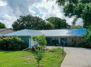 1229 Overlook Rd, Eustis, FL 32726