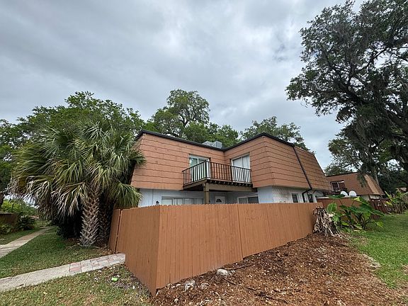 4th image of 164 Sweetgum Ln