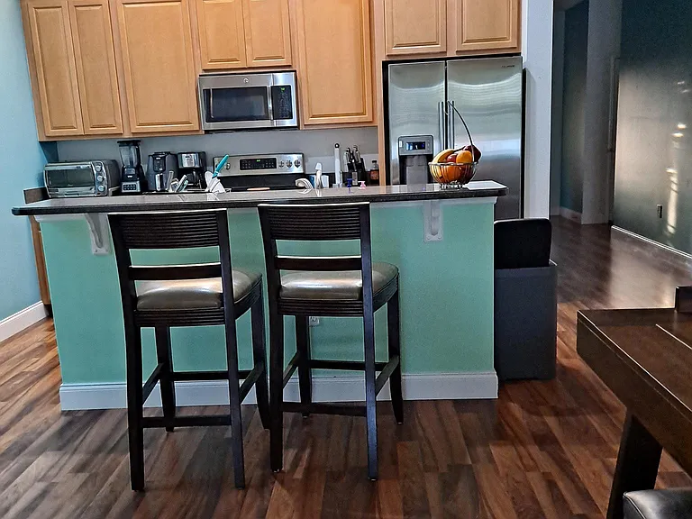 528 Aeolian Dr — Photo 3