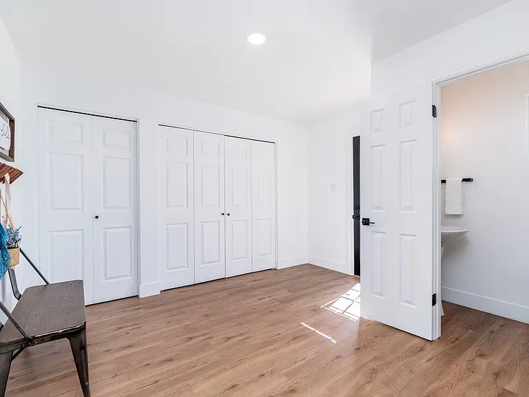 2027 E Glendale Ave — Photo 42