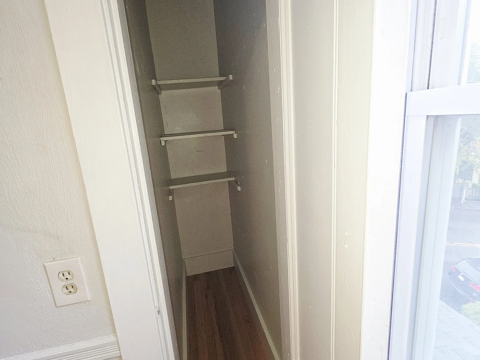 1 bed, 750 sqft, $1,850 — Photo 4