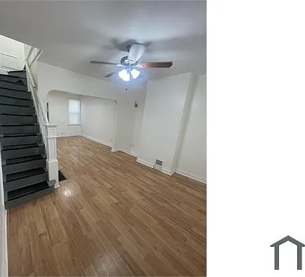 162 W Clarkson Ave — Photo 2