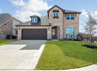 1204 Starlight Ave, Aubrey, TX 76227