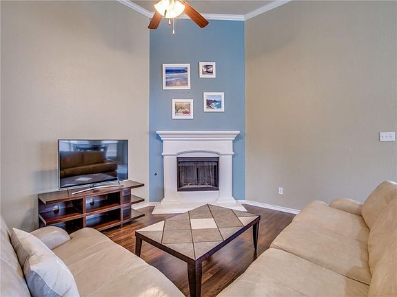 5th image of 1419 Furlong Ct