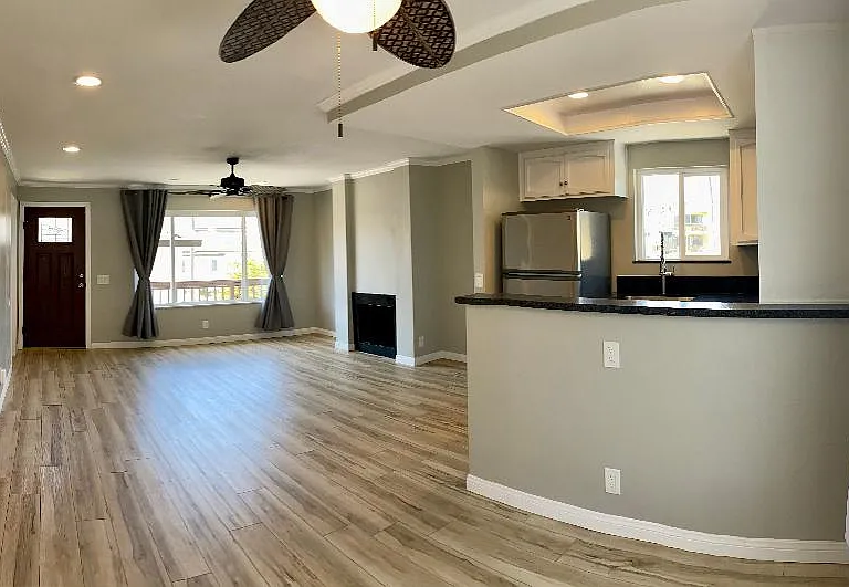 140C Hemlock Ave — Photo 5