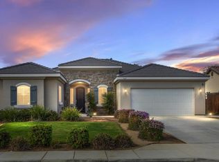 7417 Carson River Rd, Bakersfield, CA 93311